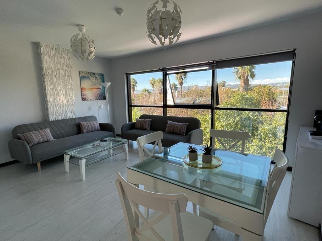 Tecnocordoba II Aparcamiento Privado Gratuito Y Piscina Appartement Buitenkant foto