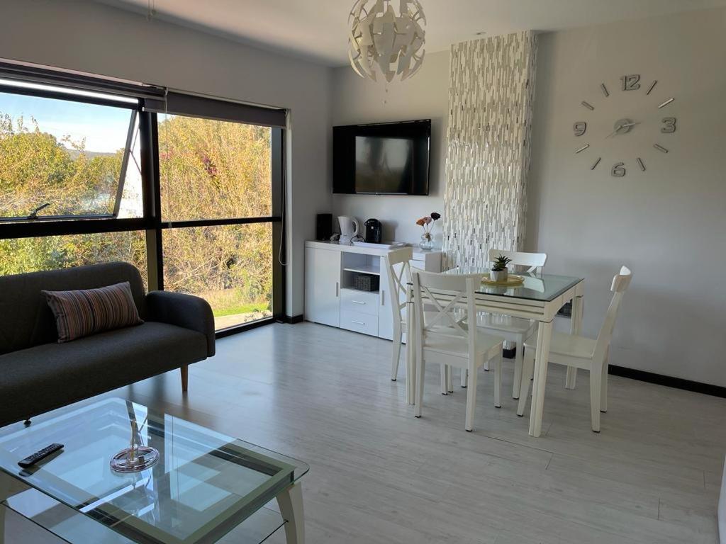 Tecnocordoba II Aparcamiento Privado Gratuito Y Piscina Appartement Buitenkant foto